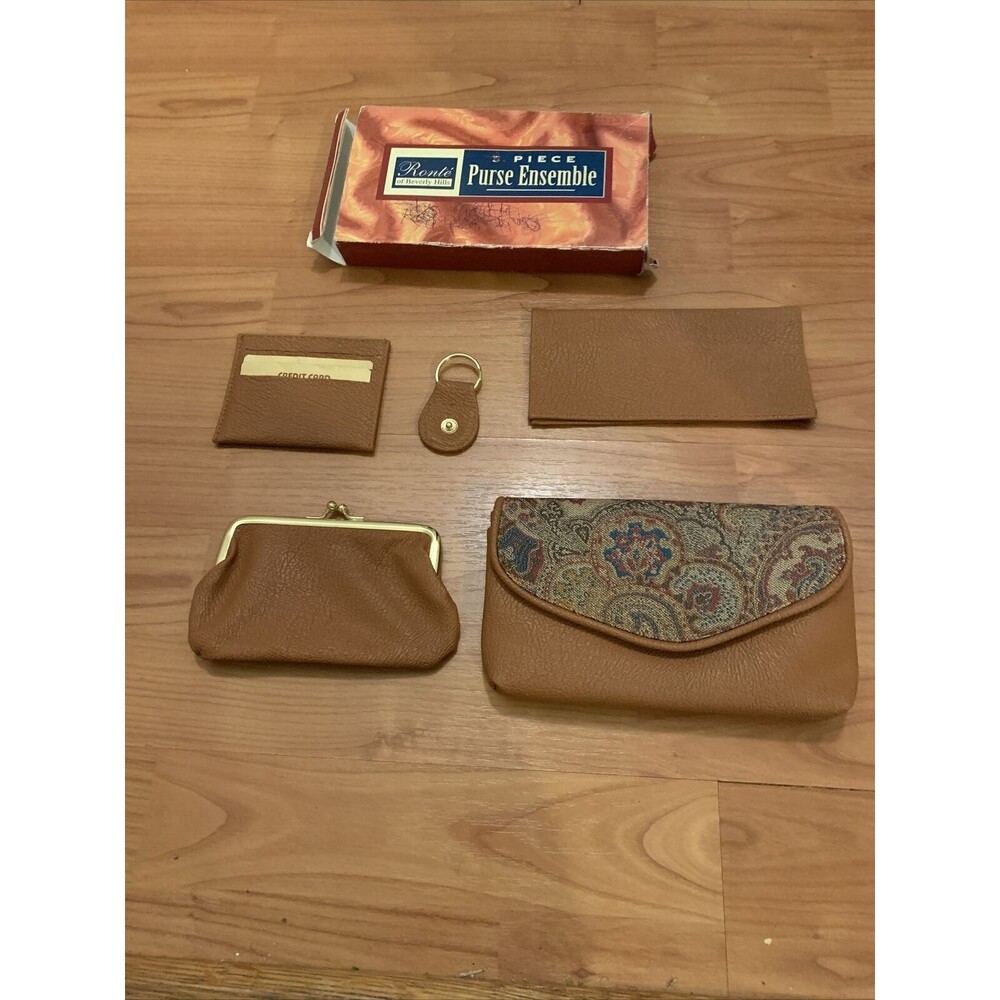 5 Pc Ronte' Of Beverly Hills Purse Ensemble